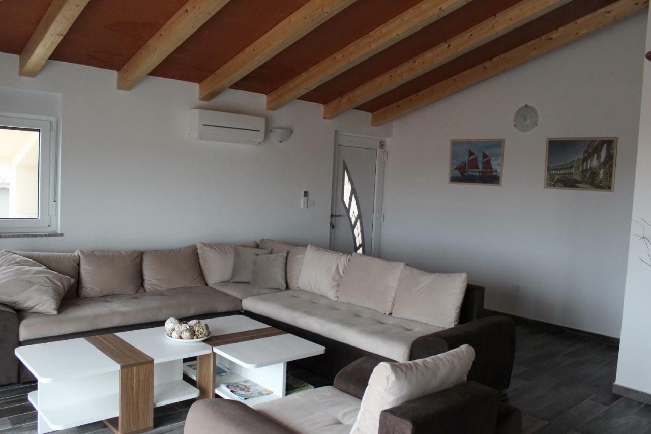 Medulinka Apartments Eksteriør bilde